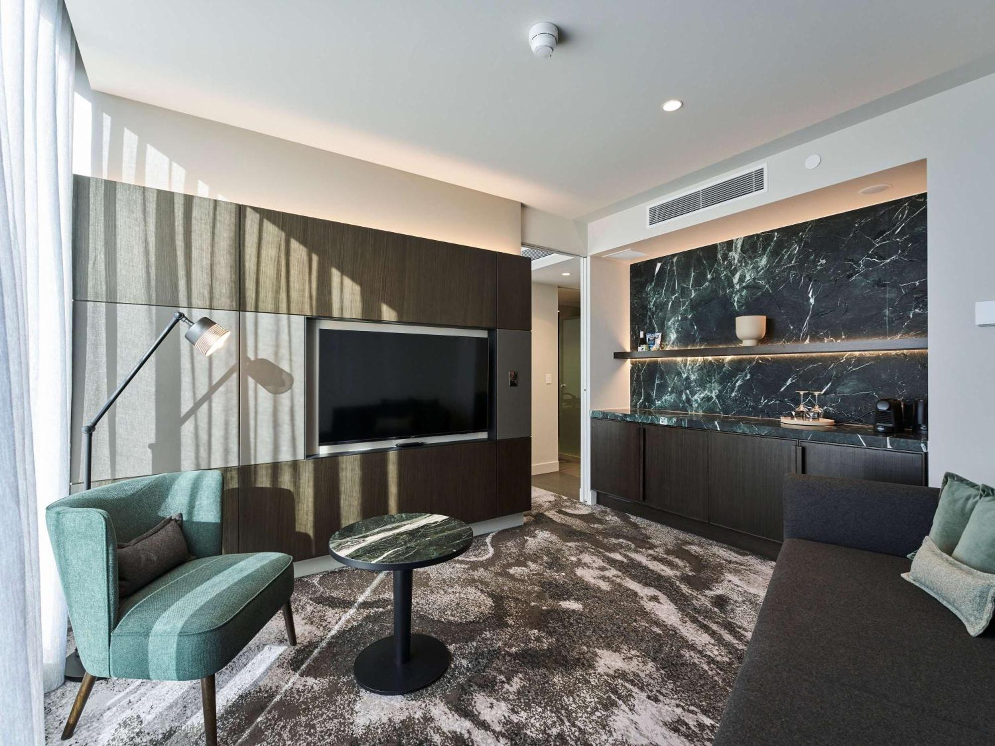 Novotel Melbourne Airport Екстериор снимка