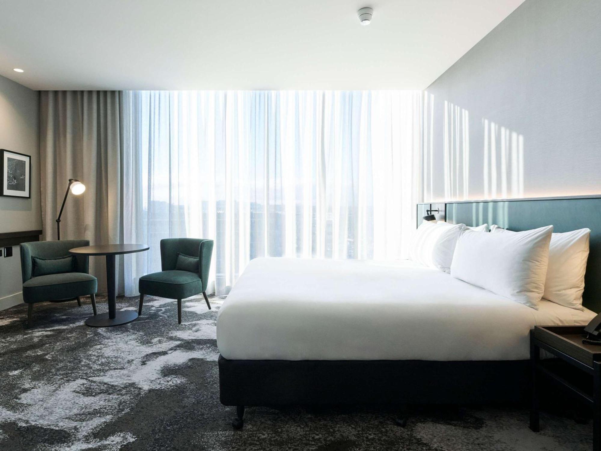 Novotel Melbourne Airport Екстериор снимка
