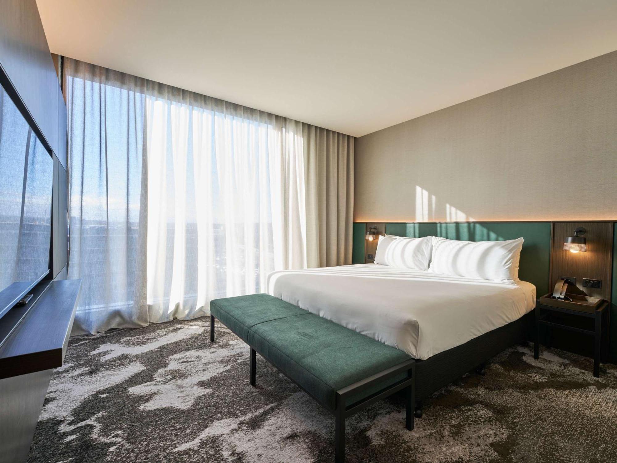 Novotel Melbourne Airport Екстериор снимка