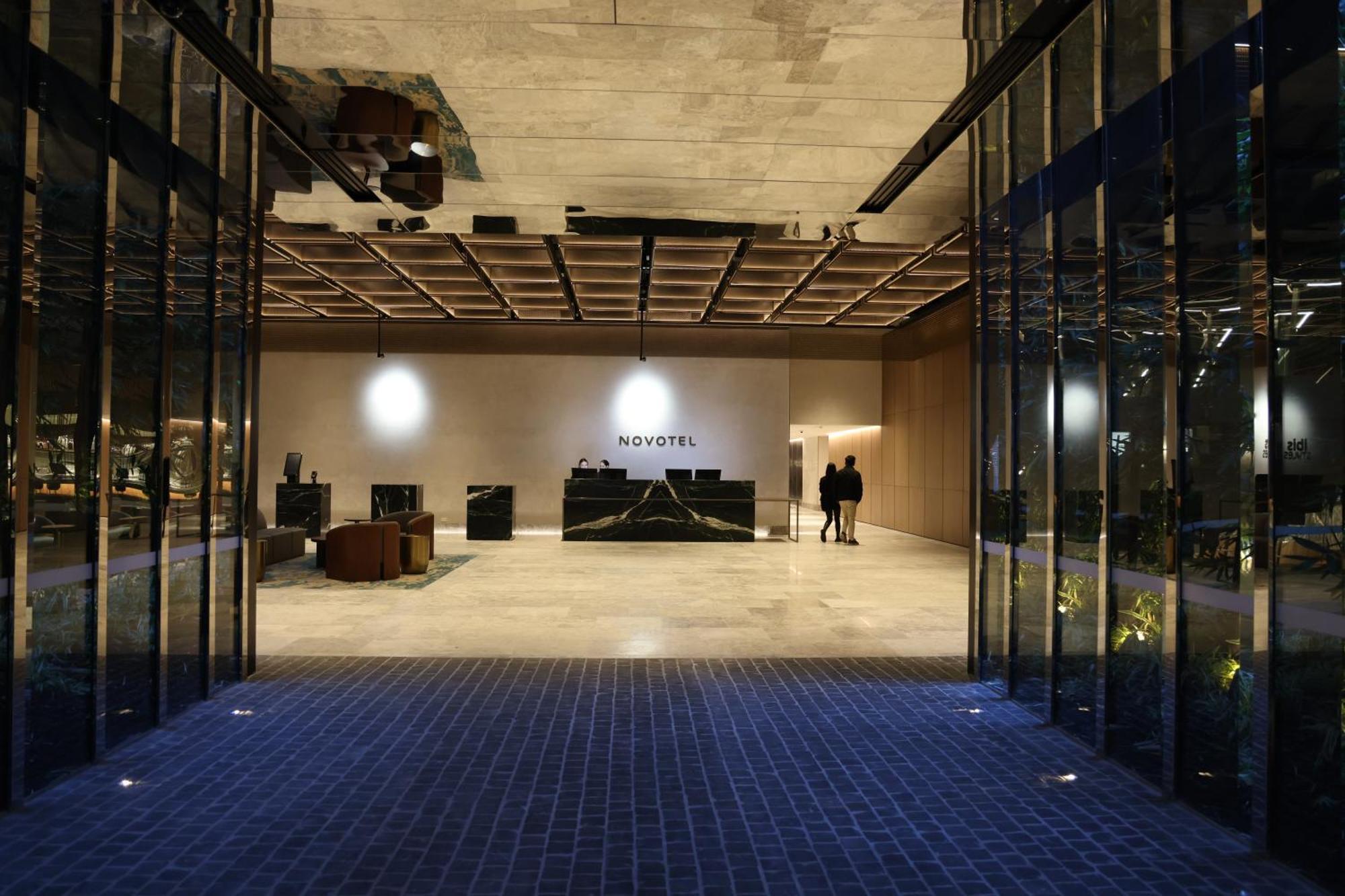 Novotel Melbourne Airport Екстериор снимка